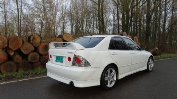 Lexus IS - TOYOTA Altezza IS200 | JDM | 200 PK - 1