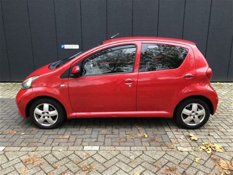 Toyota Aygo - 1.0-12V + AUTOMAAT 5Drs Elec Ramen - 1