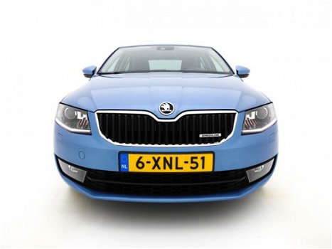 Skoda Octavia - 1.6 TDI Greenline Businessline *1/2LEDER+NAVI+PDC+ECC+CRUISE - 1