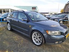 Volvo V50 - 2.5 T5 Momentum