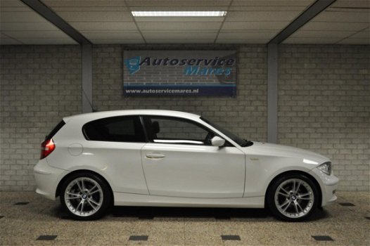 BMW 1-serie - 116i Executive, Airco, PDC, 18 inch LM - 1