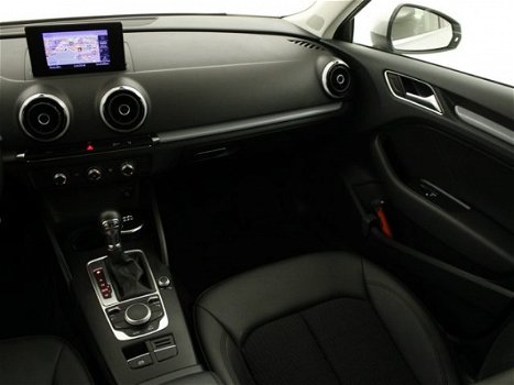 Audi A3 Sportback - 1.4 TFSI Ambiente Pro Line | DSG Automaat | Navigatie | Parkeer sensoren | Licht - 1