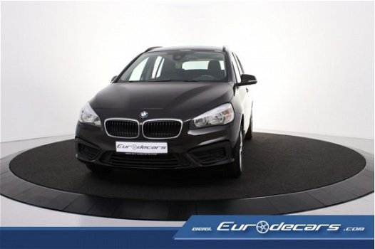 BMW 2-serie Gran Tourer - 218 d Automaat *Navigatie*Camera*Led - 1