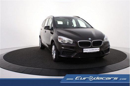 BMW 2-serie Gran Tourer - 218 d Automaat *Navigatie*Camera*Led - 1