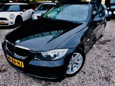 BMW 3-serie Touring - 320d Business Line