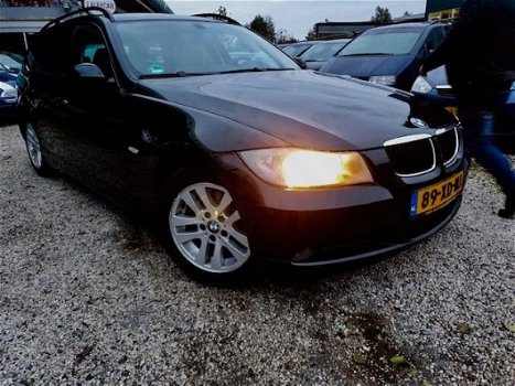 BMW 3-serie Touring - 320d Business Line - 1