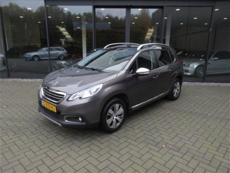 Peugeot 2008 - ALLURE 1.2 PURETECH , Navi, Clima, Pano, HalfLeer, Cruise, LmVelgen - 1