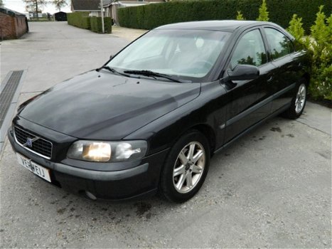 Volvo S60 - 2.4 140PK Edition - 1