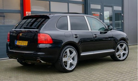 Porsche Cayenne - 3.2 - 1