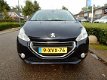 Peugeot 208 - 1.6 e-HDi 92PK 5D (85g) Style - 1 - Thumbnail