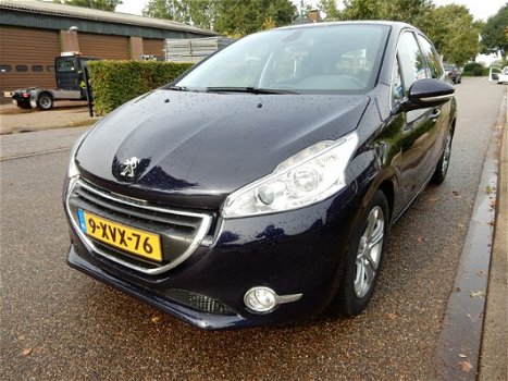 Peugeot 208 - 1.6 e-HDi 92PK 5D (85g) Style - 1