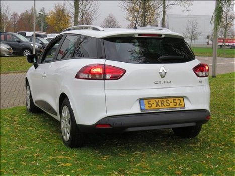 Renault Clio Estate - 1.5 dci AIRCO NAVI 1e EIGENAAR *NL-AUTO - 1