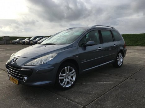 Peugeot 307 SW - 2.0-16V Oxygo Nieuwstaat - 1