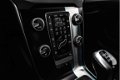 Volvo V40 - D2 R-Design Business, Stoelverwarming, Xenon - 1 - Thumbnail