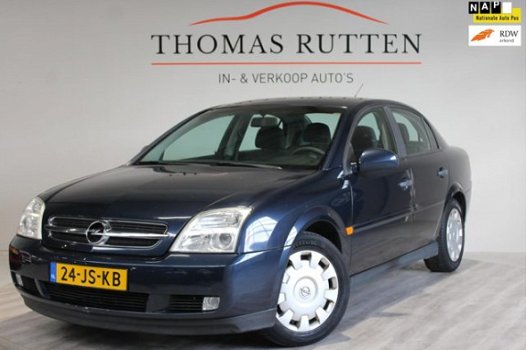 Opel Vectra - 1.8-16V Comfort 2002/ NAP/ Navi/ Cruise/ Clima/ Trekhaak/ Elek Ramen + Spiegels/ Stuur - 1