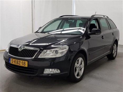 Skoda Octavia Combi - 1.6 TDI Grt Arctic Stoelverwarming Cruise Clima - 1