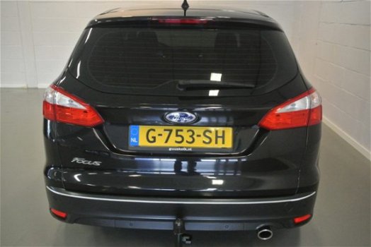 Ford Focus Wagon - 1.6 Ecob. Titanium /Ecc/ Cruise/ Trekh./ Privacy/ bj. 2011 - 1