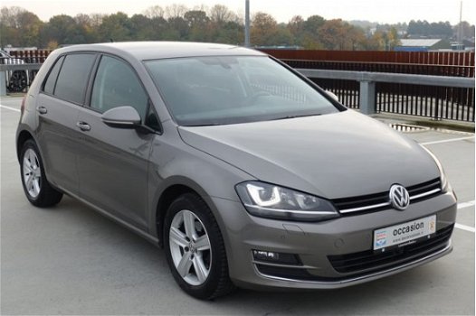 Volkswagen Golf - 1.2 TSI Highline 110PK | Adapt CC | Xenon | Navi | PDC | Garantie - 1