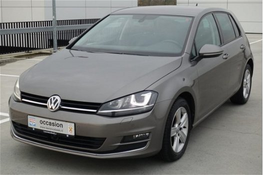 Volkswagen Golf - 1.2 TSI Highline 110PK | Adapt CC | Xenon | Navi | PDC | Garantie - 1