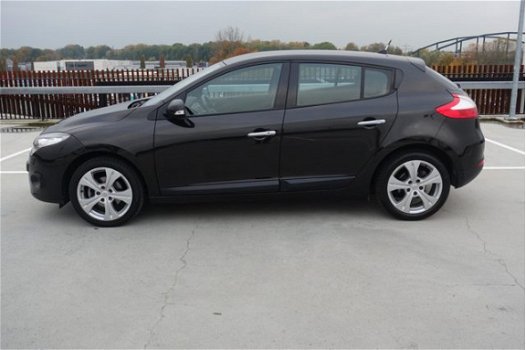 Renault Mégane - 1.6 Dynamique | Xenon | Navi | Cruise & Climate C| Garantie - 1