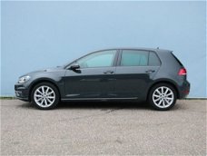 Volkswagen Golf - 1.0 TSI 111pk Highline