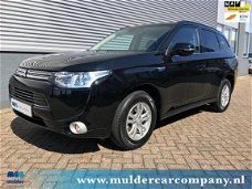 Mitsubishi Outlander - 2.0 PHEV Business Edition Navi / Trekhaak / excl. BTW