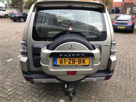 Mitsubishi Pajero - 3.8 V6 Instyle AUTOMAAT Full options , LPG , lage kilometerstand IN NIEUWSTAAT - 1