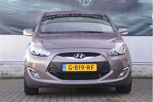 Hyundai ix20 - 1.6i i-Vision Automaat | Airco | Elektrische Spiegels - 1