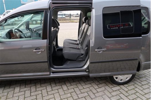 Volkswagen Caddy Maxi - 1.2 TSI 7-Persoons Maxi Airco-ecc Trekhaak Bluetooth 7 stoelen Extra getint - 1
