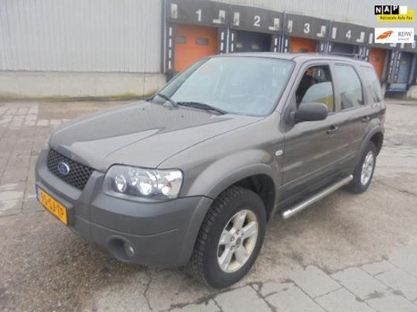 Ford Maverick - 2.3 4WD SUV FULL LEER - 1