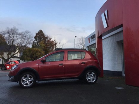 Dacia Sandero - 0.9 TCe Stepway Lauréate NAVI AIRCO TREKHAAK - 1