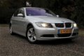 BMW 3-serie - 325i Automaat 218pk 6 cilinder Leder Xenon Airco - 1 - Thumbnail