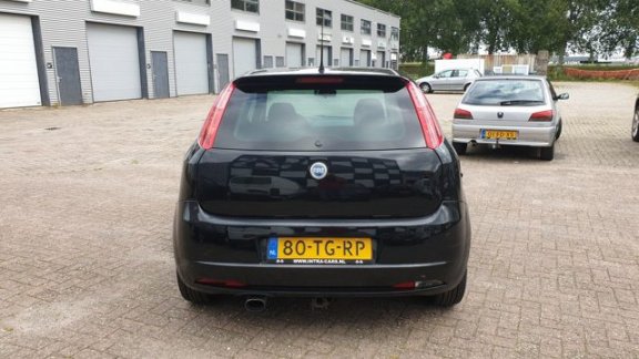 Fiat Grande Punto - 1.9 JTD Sport Nette en complete Punto 1.9 jtd sport - 1