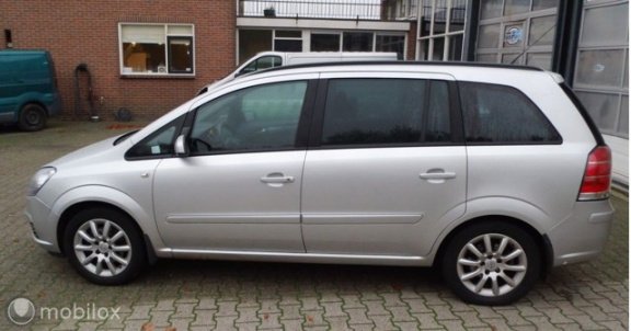 Opel Zafira - 1.8 Temptation - 1