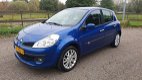 Renault Clio - 1.2-16V Collection Airco Cruise control 5 Deurs Benzine - 1 - Thumbnail