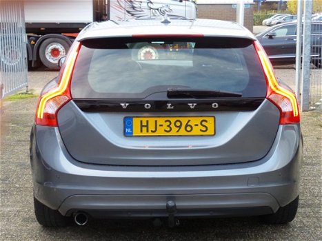 Volvo V60 - 2.0 D2 Kinetic Business - 1