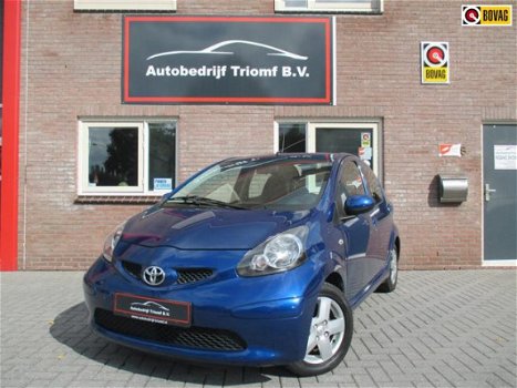 Toyota Aygo - 1.0-12V + AIRCO-BLUETOOTH- ELEK PAKKET-LMV - 1