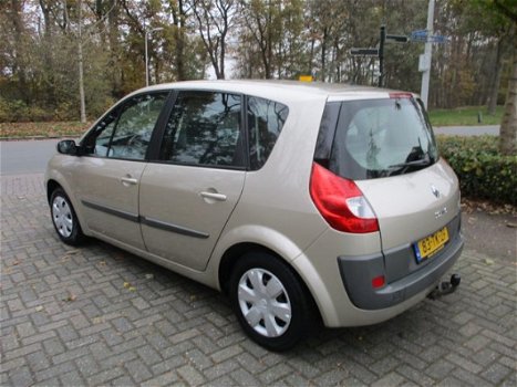 Renault Scénic - 1.6-16V Privilège Comfort - 1