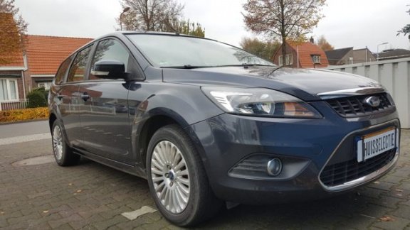 Ford Focus Wagon - 1.6 TDCI Titanium Dealeronderrhouden NAP Grijskenteken - 1