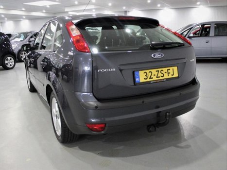 Ford Focus - 1.8-16V Ambiente Flexifuel Eerste Eigenaar, Airco, Cr Controle, NAP - 1