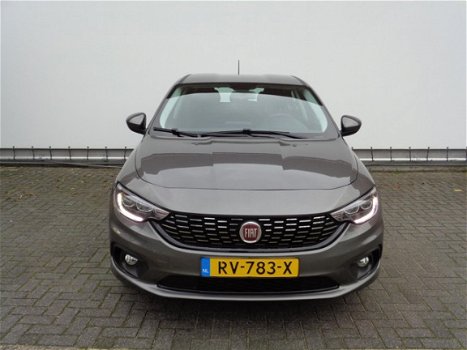 Fiat Tipo. - Hatchback 1.4 T-Jet 16V 120pk Business - 1