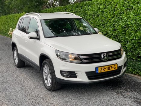 Volkswagen Tiguan - 1.4 TSI Sport&Style navigatie - 1