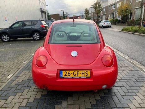 Volkswagen New Beetle - 2.0 Highline / nwe apk / NAP / netjes - 1