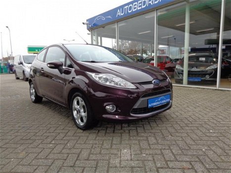 Ford Fiesta - 1.6 Titanium Climate Control / LM Velgen / Electr.Pakket - 1