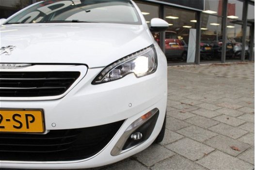 Peugeot 308 SW - 1.2 PureTech GT-line // NAVI // PANO // CAMERA - 1