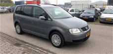 Volkswagen Touran - 1.6-16V FSI , met Airco