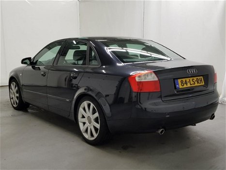 Audi A4 - 2.4 Exclusive Airco - 1