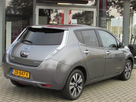 Nissan LEAF - Tekna 24 kWh PRIJS INCLUSIEF BTW * 100% DEALER ONDERHOUDEN * BTW VERREKENBAAR - 1