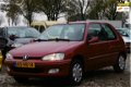 Peugeot 106 - 1.6 XT AUT NAP/STUURBEKR/ELEKRAM/APK 1-2021 - 1 - Thumbnail