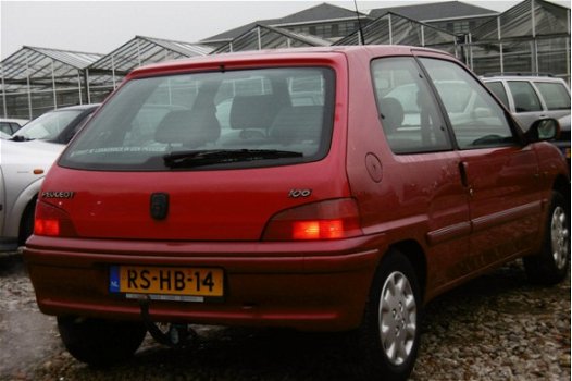 Peugeot 106 - 1.6 XT AUT NAP/STUURBEKR/ELEKRAM/APK 1-2021 - 1